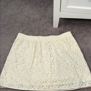Gap Cream Lace Skirt (size large)